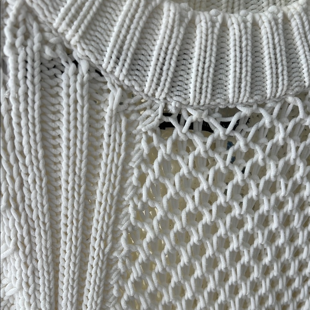 White Knit Short Sleeve Top - Picture 4 of 4